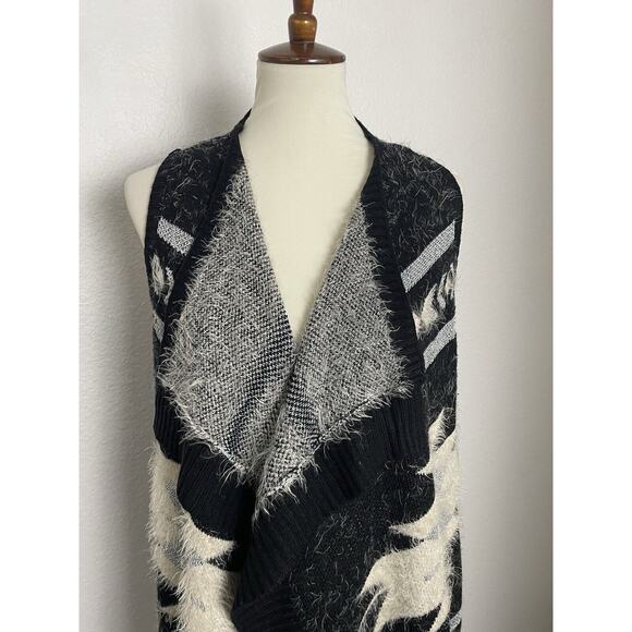 BCBGMaxAzria Sweater Vest Open Front Multicolor Print Knit Asymmetric - Picture 2 of 13